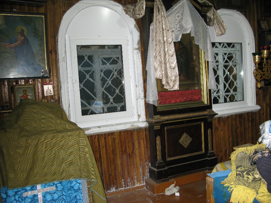  окна в Алтаре.jpg